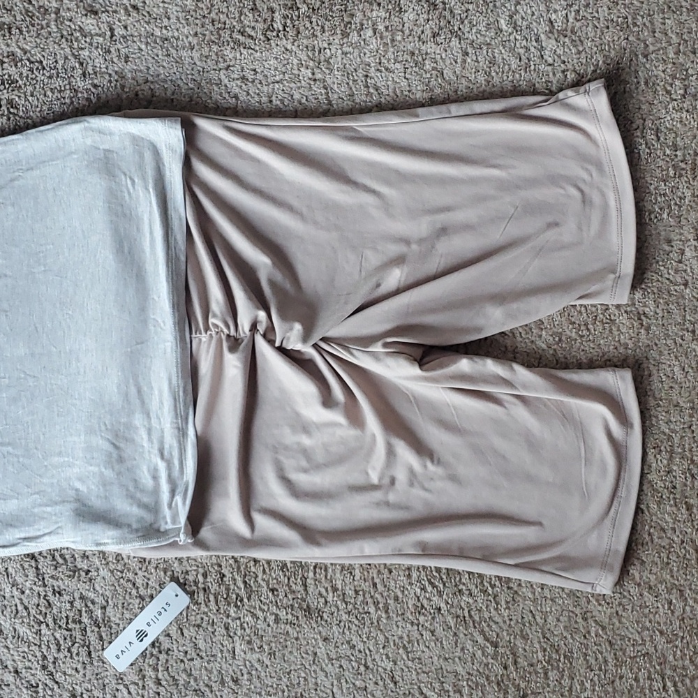 "Scrunchy" butt biker shorts- NWT